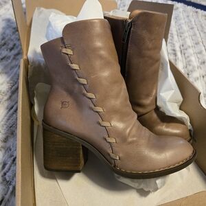 Born Women's Leather Boots